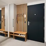 Beta - Free Garage, Air Condition, Garden, At Metro, 2nd Parking On Request *