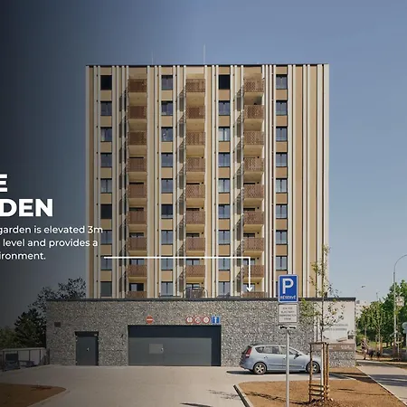 Beta - Free Garage, Air Condition, Garden, At Metro, 2nd Parking On Request Apartment *