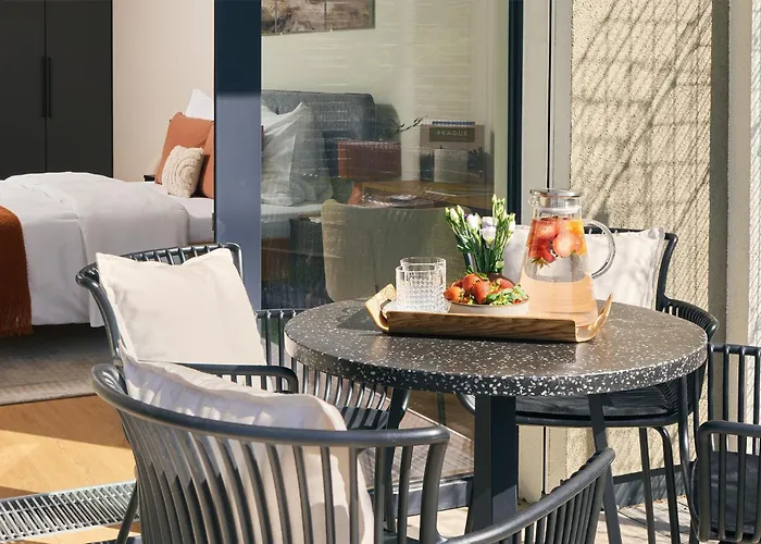 公寓 Beta - Free Garage, Air Condition, Garden, At Metro, 2nd Parking On Request